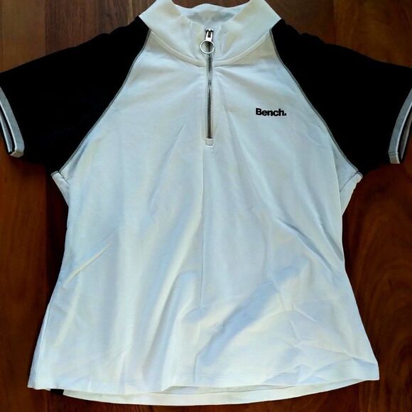 Bench Half Zip T-shirt - Picture 1 of 6